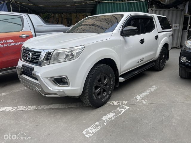 Xe màu trắng, nhập khẩu nguyên chiếc giá ưu đãi9