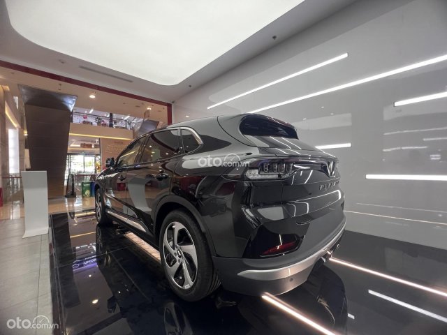 Áp dụng voucher giảm 400tr tiền mặt, giao xe sớm nhất HN3