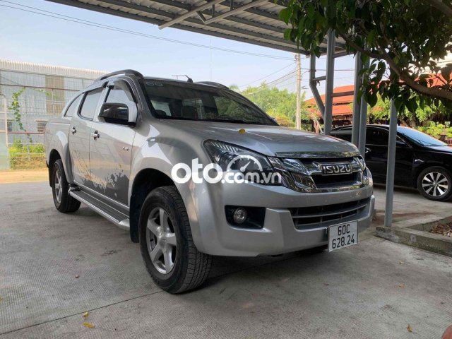 Isuzu Dmax 2.5 turbo 2 cầu điện AT 5 cấp4