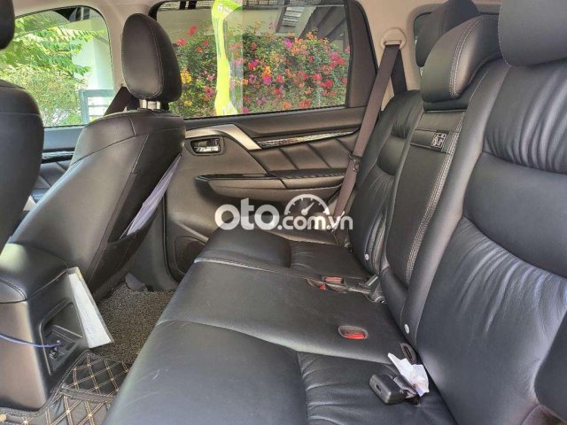 Pajero Sport 2019 4x4 máy xăng 3.08