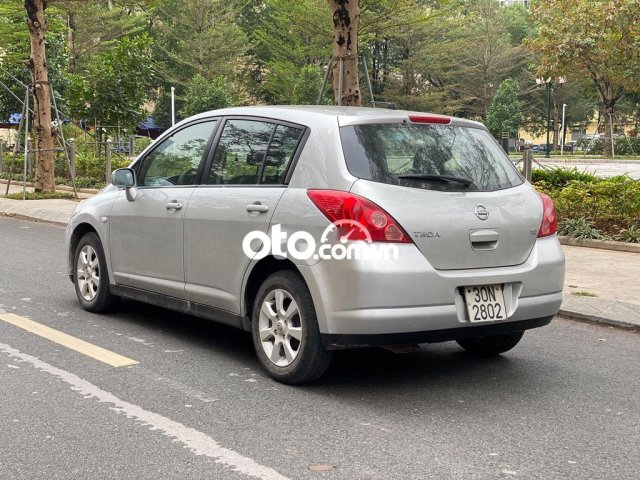 Nissan Tiida 2007  Información general  km77com