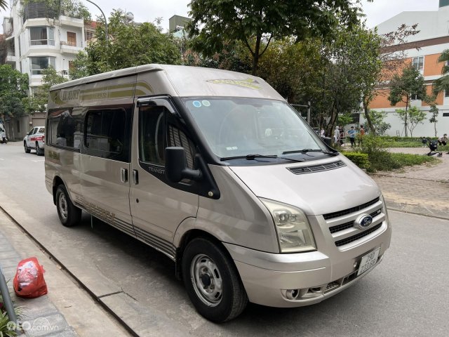 Tải van 6 chỗ11