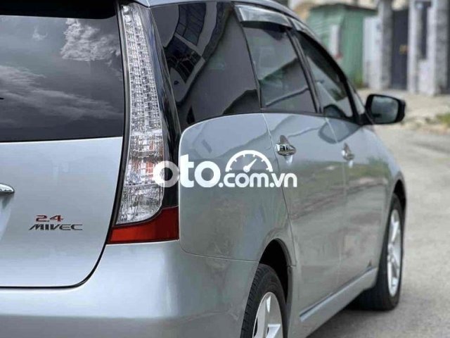 Mitsubishi Grandis 2.4 Sx 2009 128.000km Mau bac