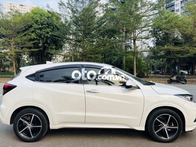 Xe chuẩn gia đình chạy kỹ, sơ cua chưa hạ1