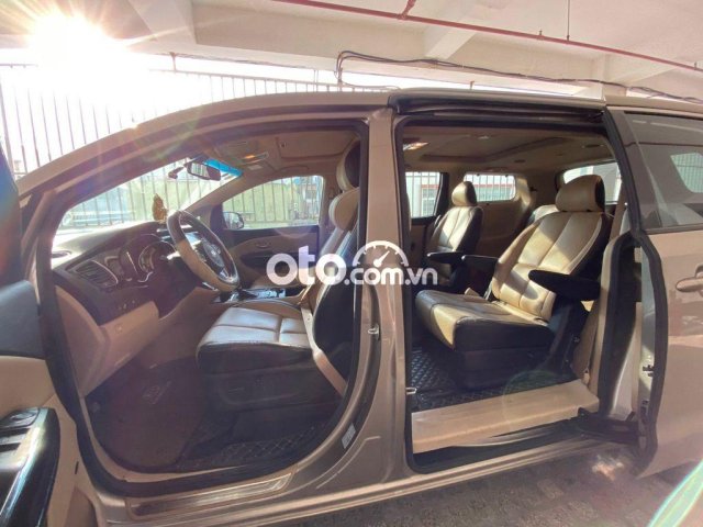 Bán xe Sedona bản full 20164