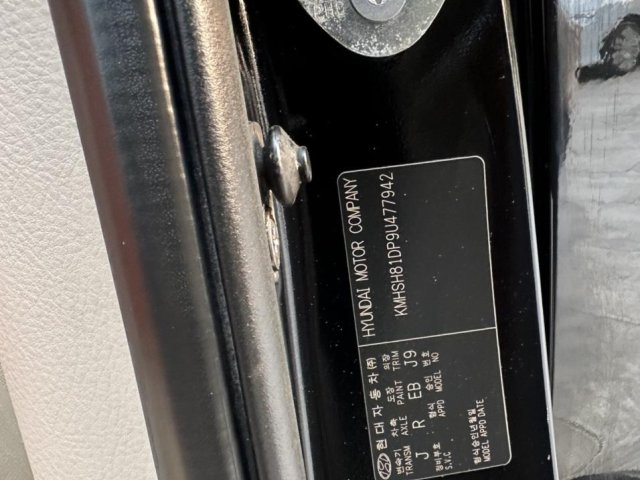 Xe màu đen, xe nhập, 295tr5