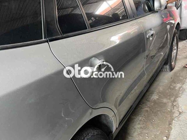 huyndai santafe 2010 màu bạc 7 chổ rộng rãi