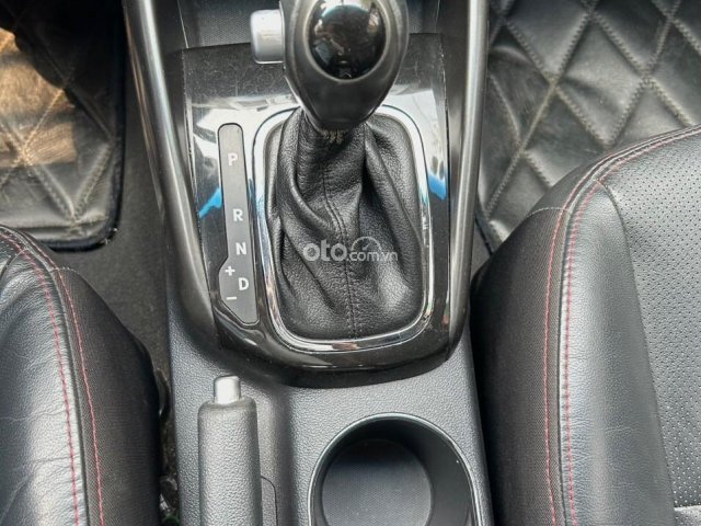Đăng ký 2010, xe gia đình, giá chỉ 325tr5