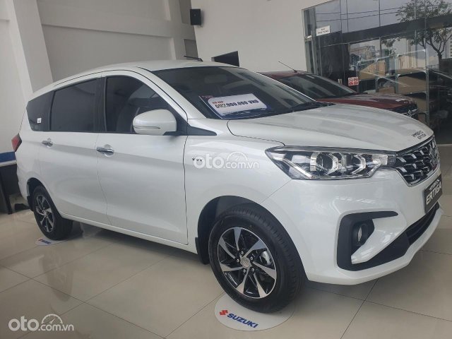 Giao ngay, đủ màu, tặng quà tặng ngay cho khách hàng1