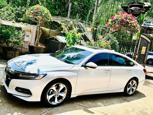 Siêu mới, odo mới 8000km, chất xe như xe mới trong hãng3