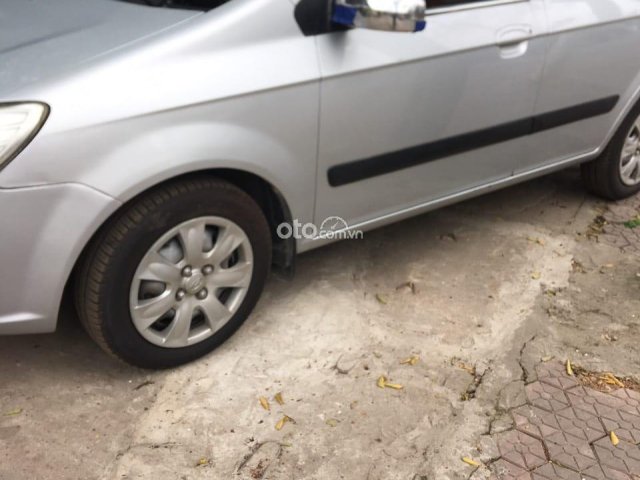Màu bạc, giá chỉ 148 triệu3