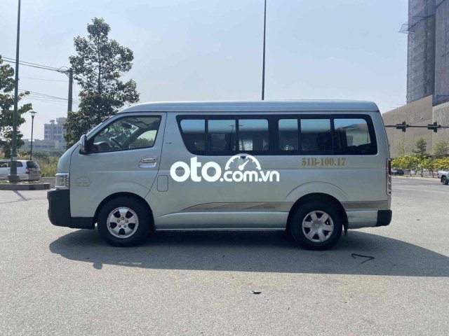 cần bán gấp toyota Hiace 2008. máy dầu. xe zin đẹp0