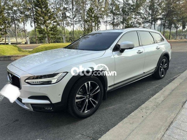 VOLVO V90 CROSS COUNTRY0