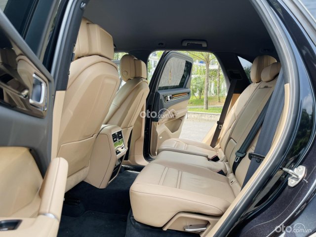 Bản 3.0 full option như S9