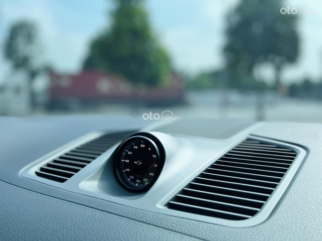 Bản 3.0 full option như S18