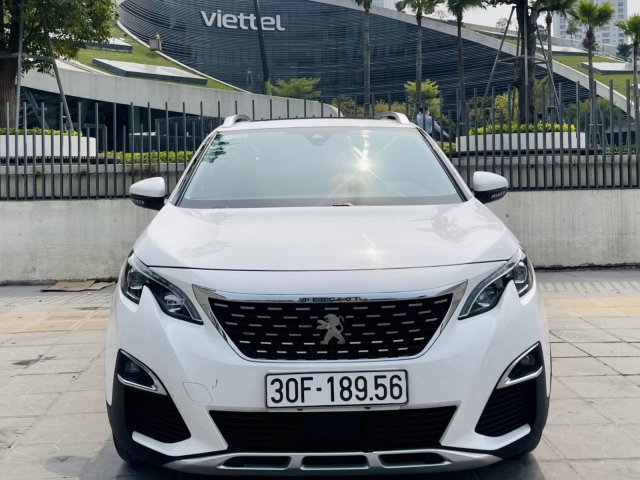 Màu trắng, 760 triệu2