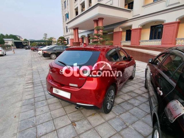 Bán xe mazda 2 hatchback bản luxury0