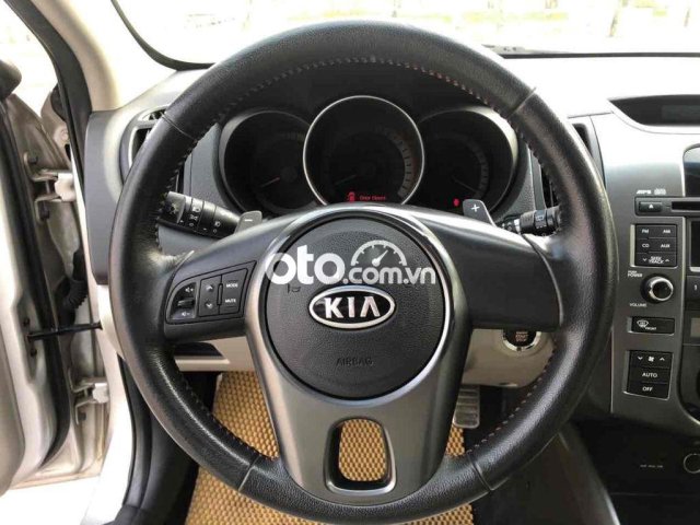 Bán xe Kia Cerato 1.6 AT sx cuối 20127