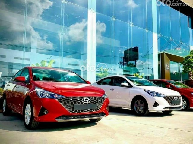 Đầy đủ phiên bản, màu sắc xe sẵn giao ngay tặng bảo hiểm thân vỏ1