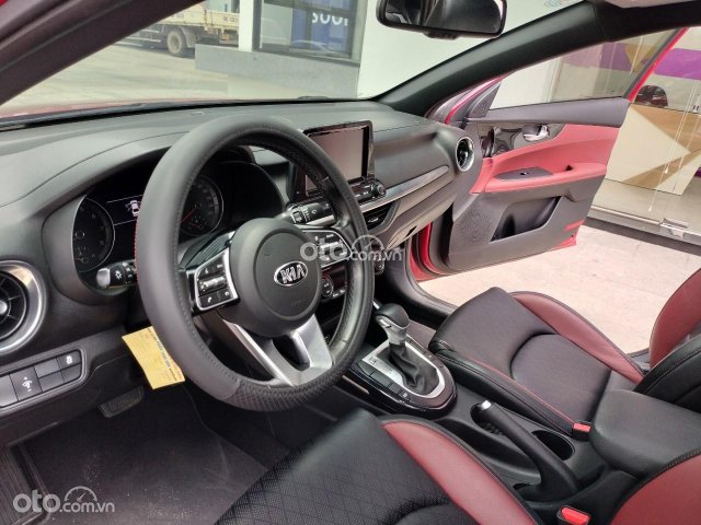 Xe chạy quá ít 2v km, giá tốt5
