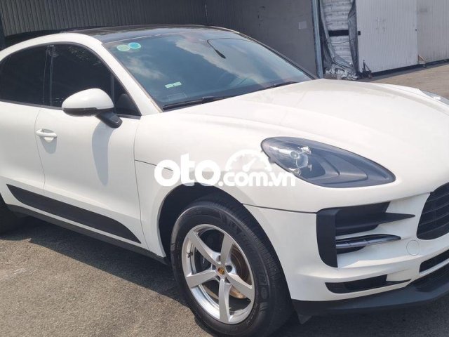 Porsche Macan 95BAG1 2019 trắng, xe cty 36000Km