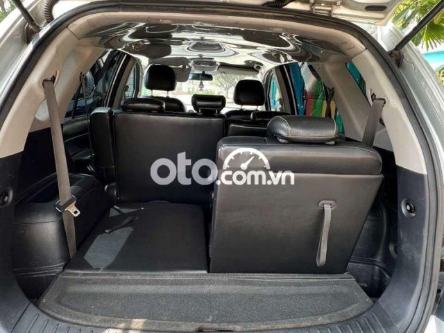 KIA CARENS 2015 BẢN 2.0 MÀU BẠC CẦN BÁN GIÁ 285TR11
