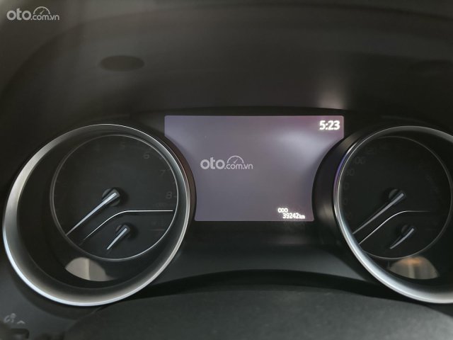 Xe Sedan D được lựa chọn nhiều nhất7