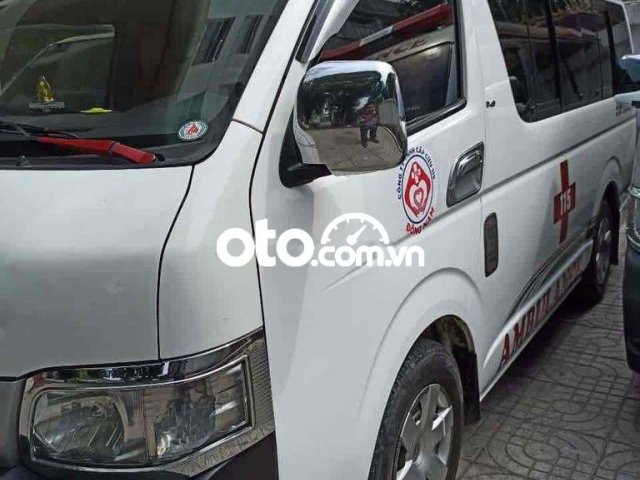 Cần Bán xe cấp cứu 20113