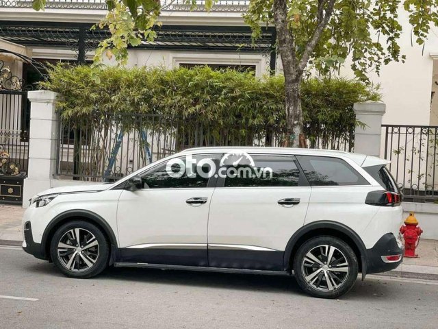 👉Peugeot 5008 model 2018,hơn 800tr,Bản Allure cao0