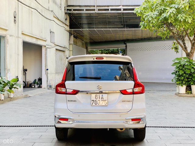 Màu trắng, odo 36.000km5
