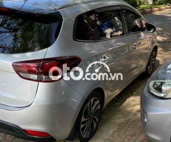 bán kia rondo đời 2018 số sàn 7 chổ0