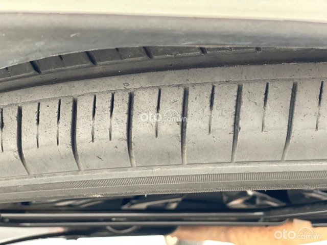 Cần bán xe gia đình giá 755tr16