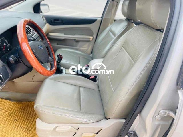 ford focus 2009 1.8 số sàn7