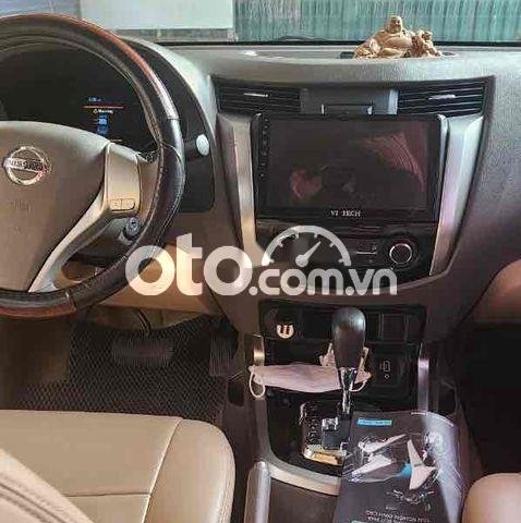bán tải - nissan 2019 màu xanh 1 chủ còn mới5