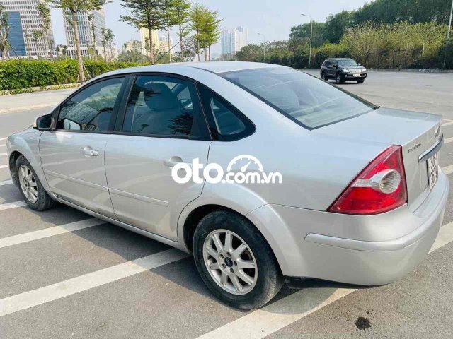 ford focus 2009 1.8 số sàn3