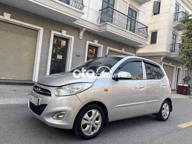 gran i10 2011 bạc2