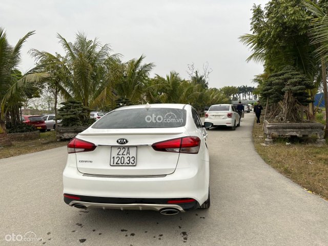 Bán xe gia đình giá chỉ 416tr5