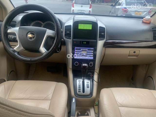 Cần bán gấp xe mới 95% giá chỉ 228tr6