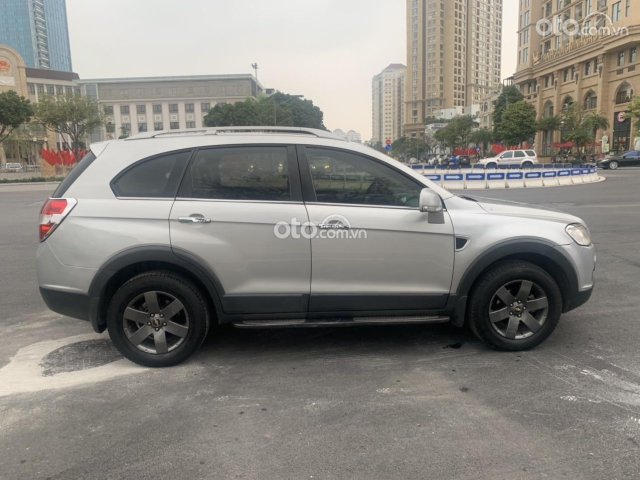 Cần bán gấp xe mới 95% giá chỉ 228tr4
