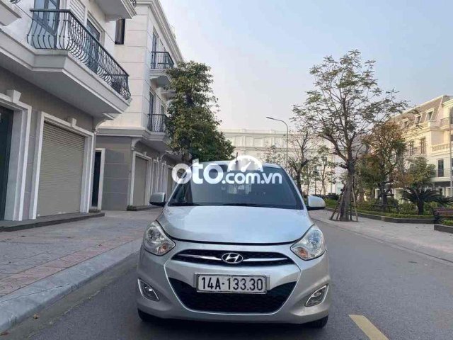 gran i10 2011 bạc5
