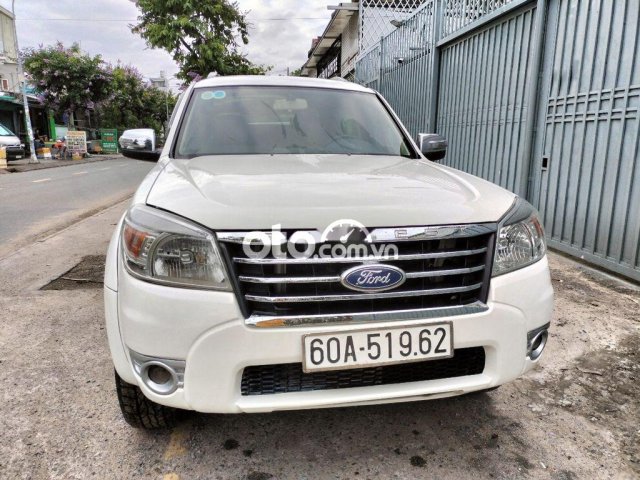 Everest Máy Dầu Đời 2012 xe rất đẹp0
