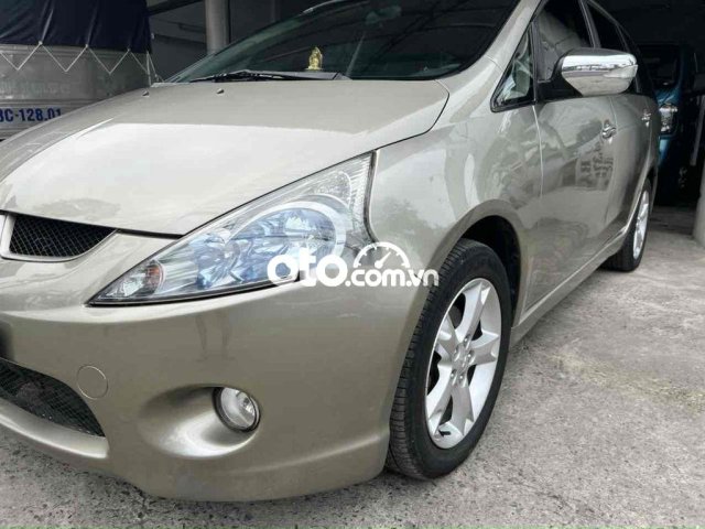 mitsubishi Grandis 20093