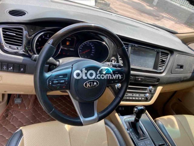 Kia Sedona 3.3 may xăng4