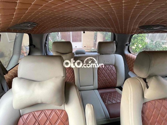 Kia Carnival Xe 7 Chỗ Số Sàn7