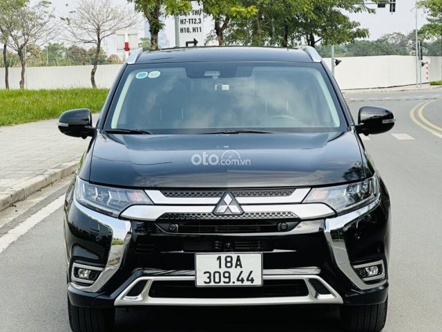 Bán xe gia đình giá 895tr0 Bán xe gia đình giá 895tr0