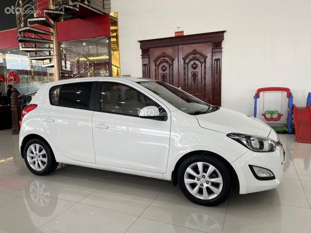 Đăng ký lần đầu 2015, nhập khẩu số tự động1