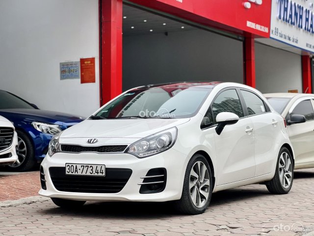 Xe nhập khẩu1
