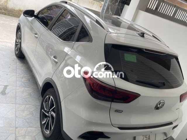 MG ZS Luxury 1.5 CVT 2022 Trắng3
