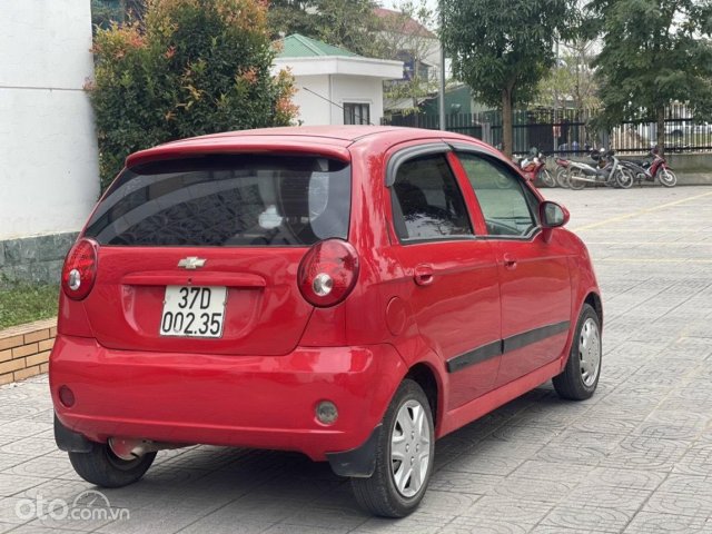 Màu đỏ, giá tốt2