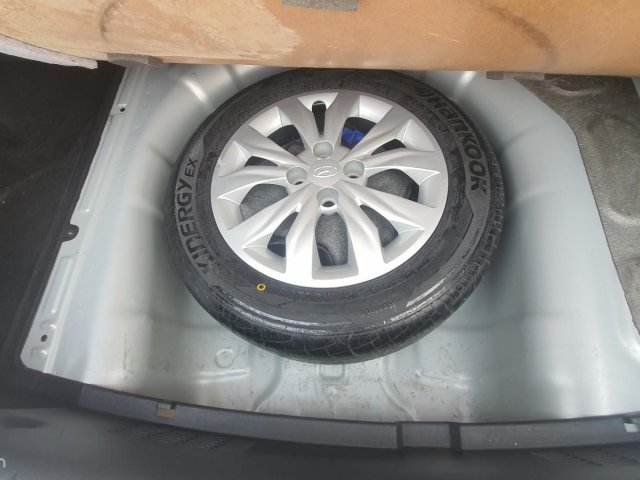 Xe gia đình 1 chủ từ mới, lốp mới nguyên14
